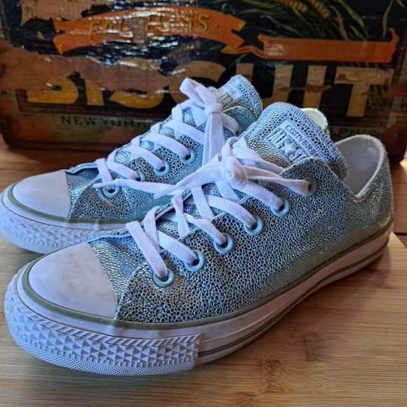 Converse Shoes - Converse Sneakers, Women Size 8, Iridescent Shimmer, Low Top, Basketball Shoes